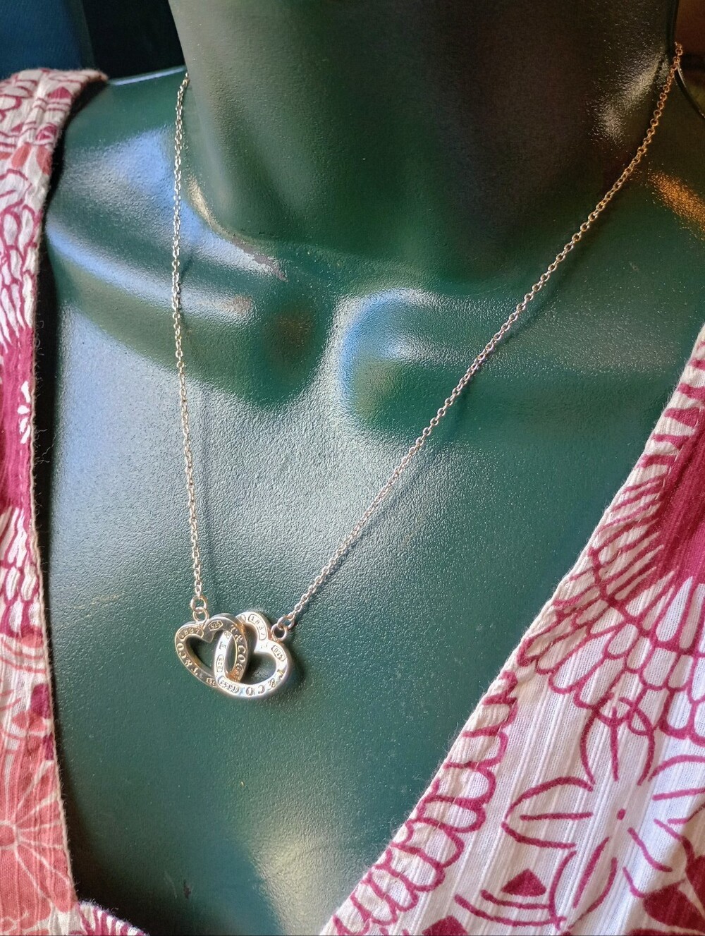 VTG Rare Tiffany & Co. Sterling Silver Interlocking Hearts 💞 Necklace